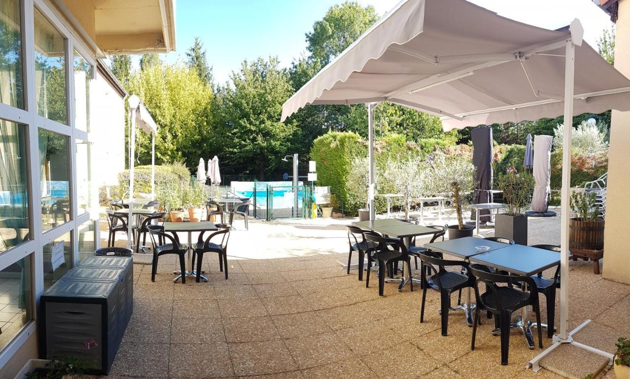 Hotel La Berangere Pérouges Buitenkant foto