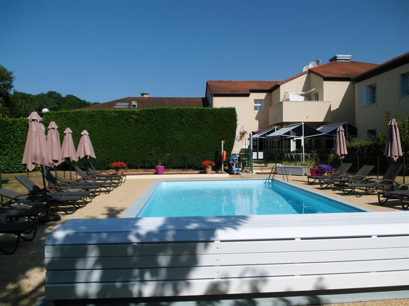 Hotel La Berangere Pérouges Buitenkant foto